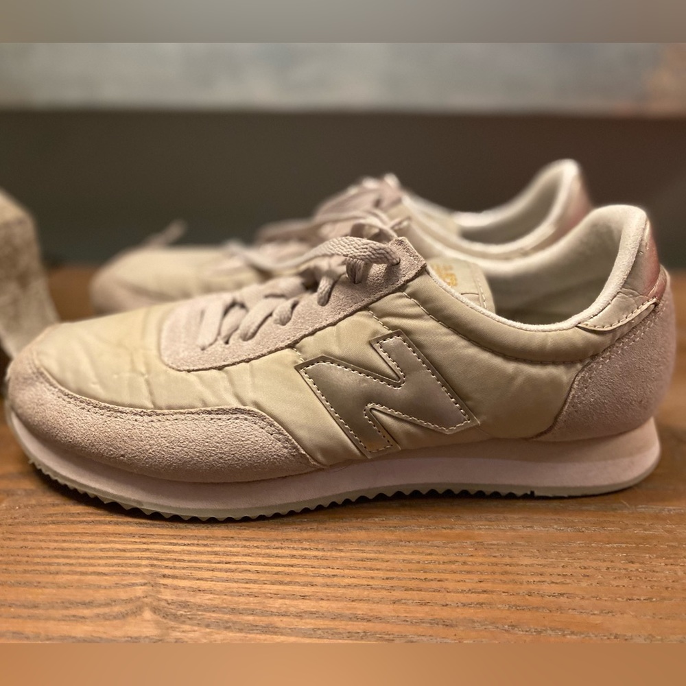 New Balance 720